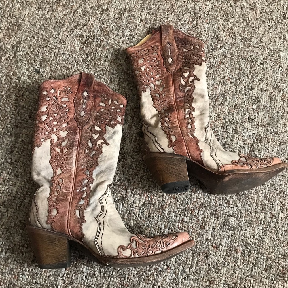 heeled boots - Picture 1 of 2